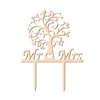 Zápich Mr a Mrs pod stromom drevo