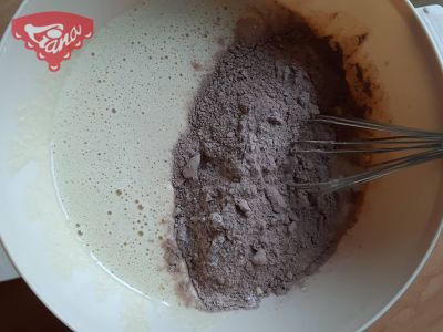 Gluténmentes brownie vaníliás pudinggal