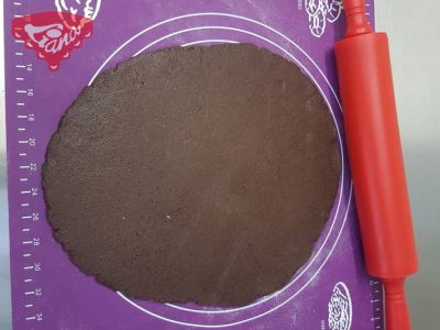 Glutenfreier Lebkuchen mit Füllung und Schokoladenüberzug