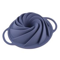 Silicone cake mold with handles, diagonal pattern, 22 cm