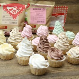 Cupcakes se ztužovači šlehačky Liana