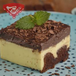 Amazing pudding cake with vanilla-chocolate pudding Pudding cake