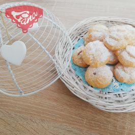 Gluten-free profiteroles Gluten-free profiteroles