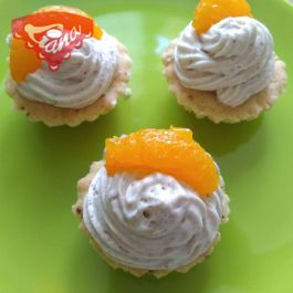 Gluten-free cupcakes with chestnut cream Gluten-free cupcakes with chestnut cream