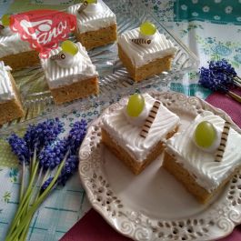Gluten-free carrot cake with whipped cream Gluten-free carrot cake with whipped cream