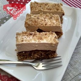 Gluténmentes karamell-diós torta Gluténmentes karamell-diós torta