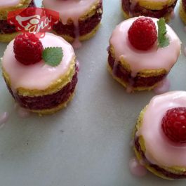 Gluten-free punch cakes Gluten-free punch cakes