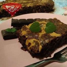 Bezlepkový brownies s arašídovým máslem Bezlepkový brownies s arašídovým máslem