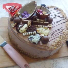 Kinder Bueno gluten-free cake Kinder Bueno gluten-free cake