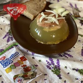 Domowy agrest pełen wysokiej jakości kolagenu Domowy agrest pełen wysokiej jakości kolagenu