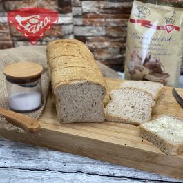 Quick dark gluten-free bread - baked in a mold Quick dark gluten-free bread - baked in a mold