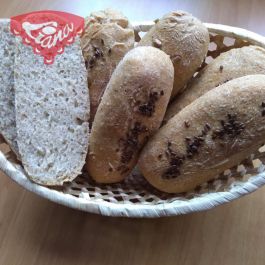 Gluténmentes sötét kovászos bagettek élesztő nélkül Gluténmentes sötét kovászos bagettek élesztő nélkül
