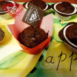 Gluten-free chocolate-banana muffins Gluten-free chocolate-banana muffins
