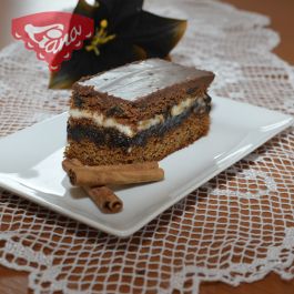Plum gingerbread with marzipan Plum gingerbread with marzipan