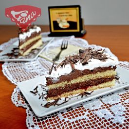 Dort s pařížským krémem Dort s pařížským krémem