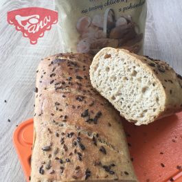 Gluten-free sourdough dark bread from the mold Gluten-free sourdough dark bread from the mold