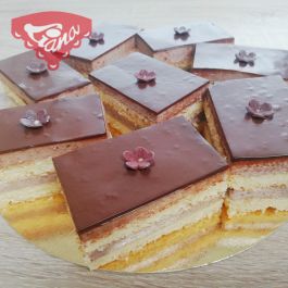 Gluten-free simple pudding cubes Gluten-free simple pudding cubes