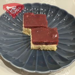 Bezlepkové řezy s ovocným želé Bezlepkové řezy s ovocným želé